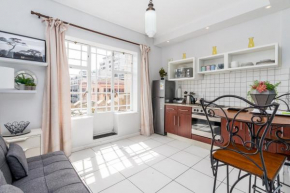 Market House-Central-WiFi-Convenient, Cape Town